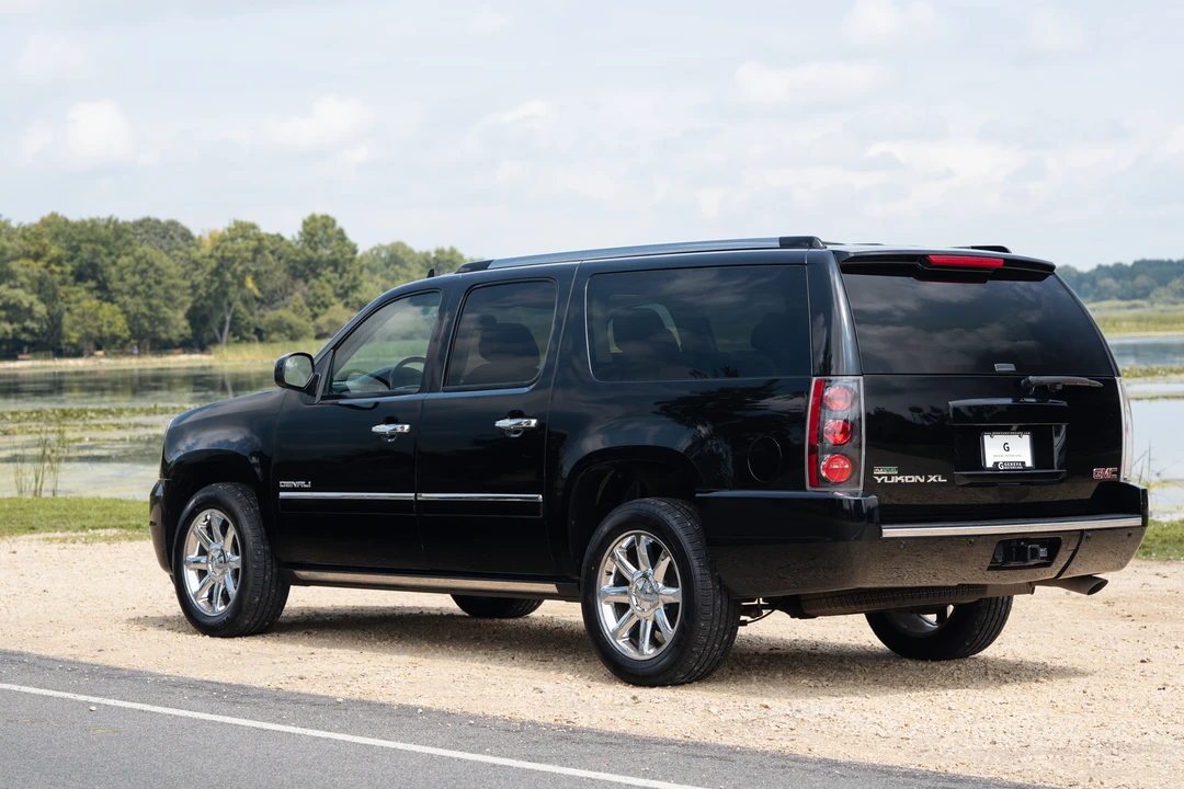 2012 GMC Yukon 3rd Gen - Image 18 of 31