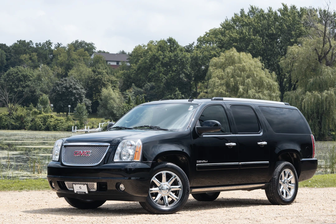 2012 GMC Yukon 3rd Gen - Image 10 of 31