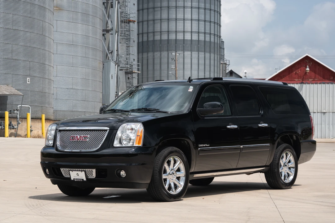 2012 GMC Yukon 3rd Gen - Image 2 of 31