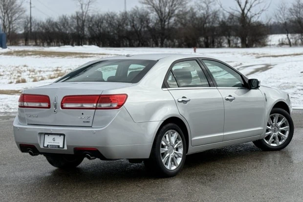 2012 Lincoln MKZ - Image 2 of 8