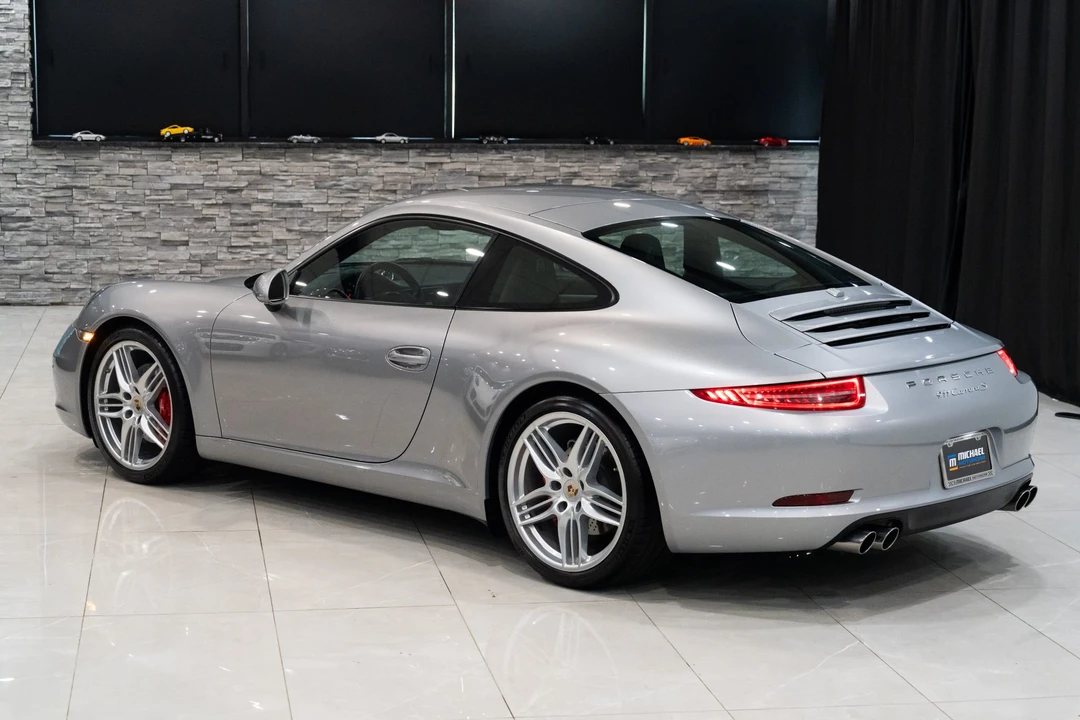2012 Porsche 991 Carrera S - Image 25 of 31