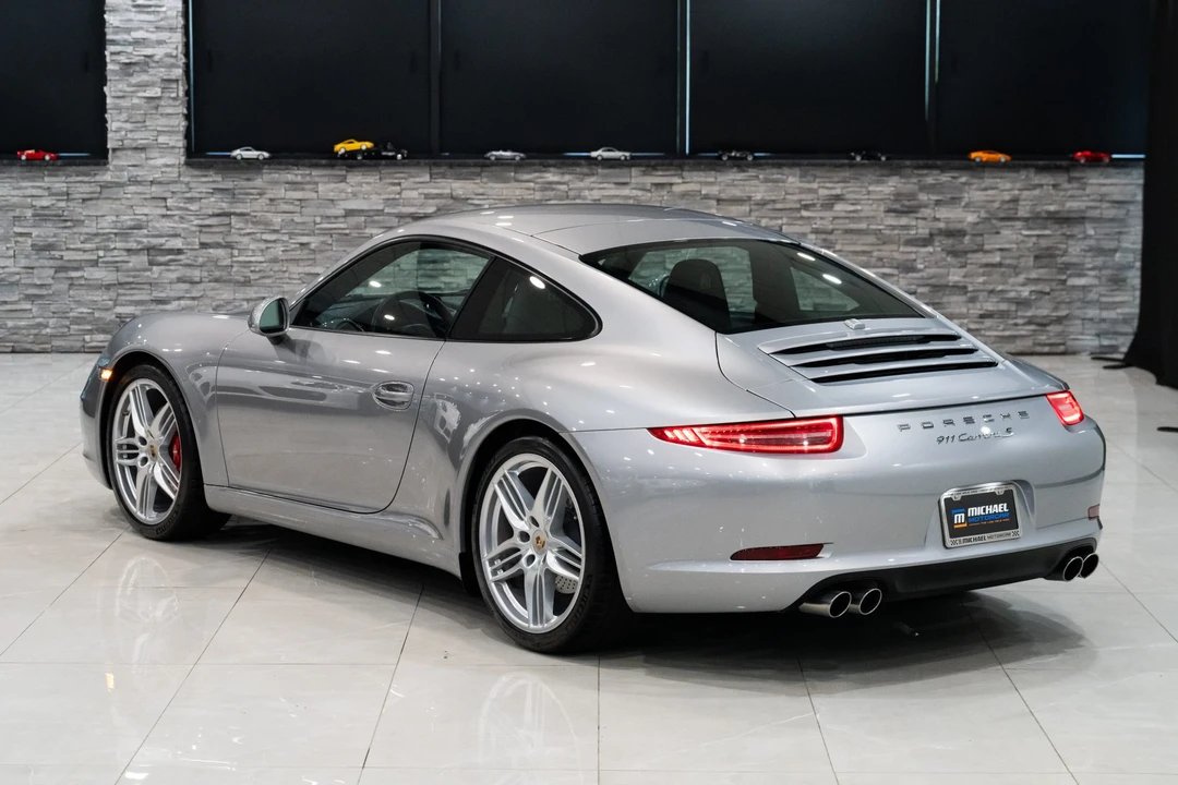 2012 Porsche 991 Carrera S - Image 28 of 31