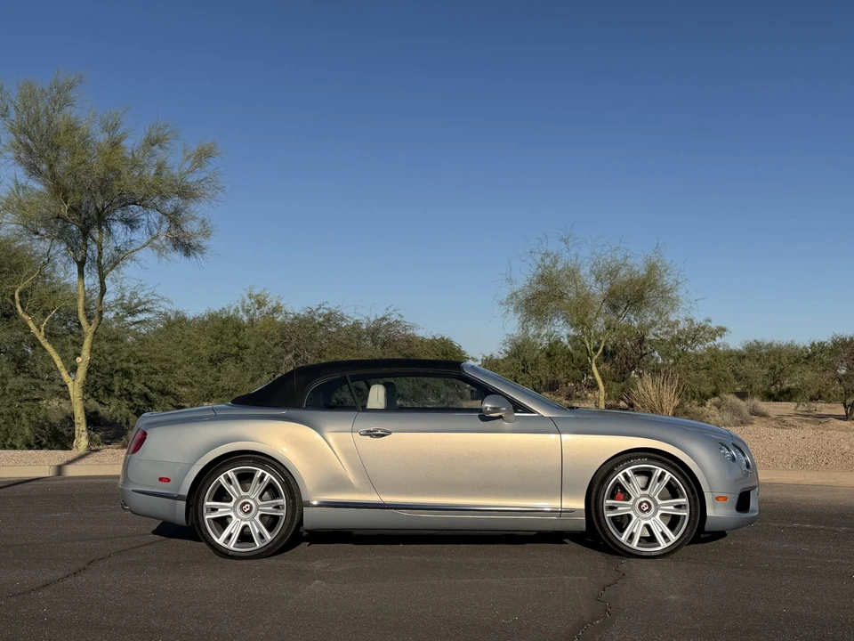 2013 Bentley Continental GTC - Image 17 of 31