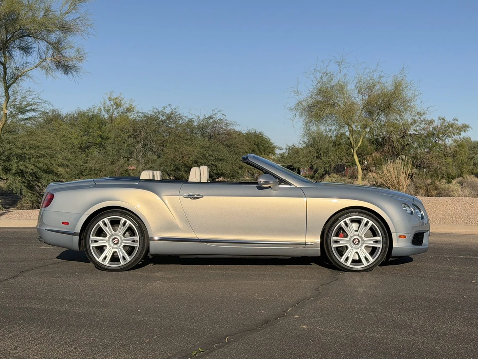2013 Bentley Continental GTC - Image 9 of 31