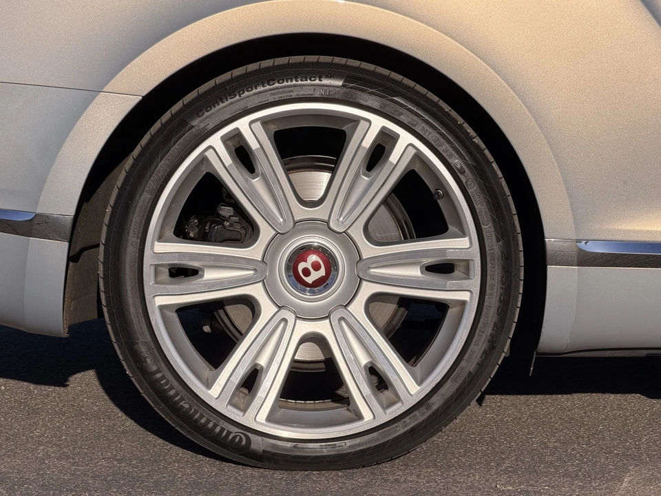 2013 Bentley Continental GTC - Image 30 of 31