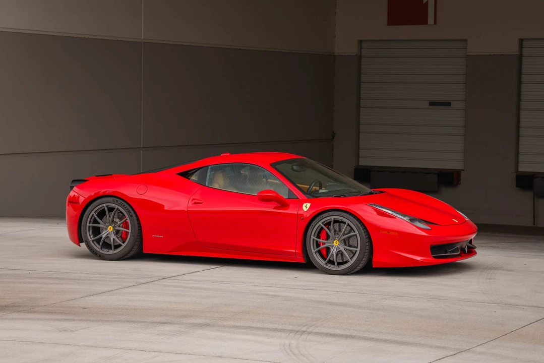 2013 Ferrari 458 Italia - Image 7 of 31