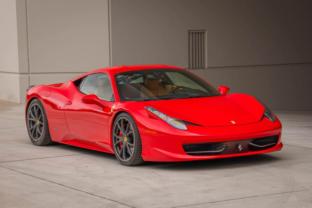 2013 Ferrari 458 Italia - Image 5 of 31