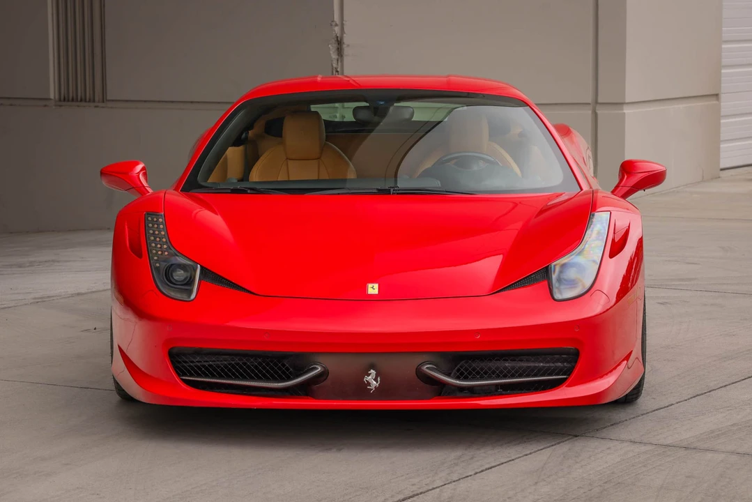 2013 Ferrari 458 Italia - Image 4 of 31