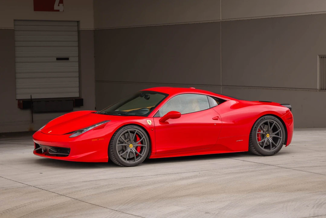 2013 Ferrari 458 Italia - Image 17 of 31