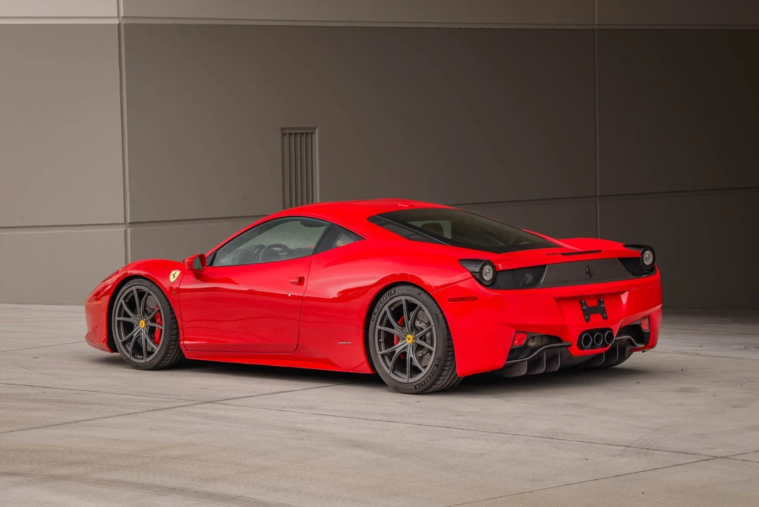 2013 Ferrari 458 Italia - Image 14 of 31