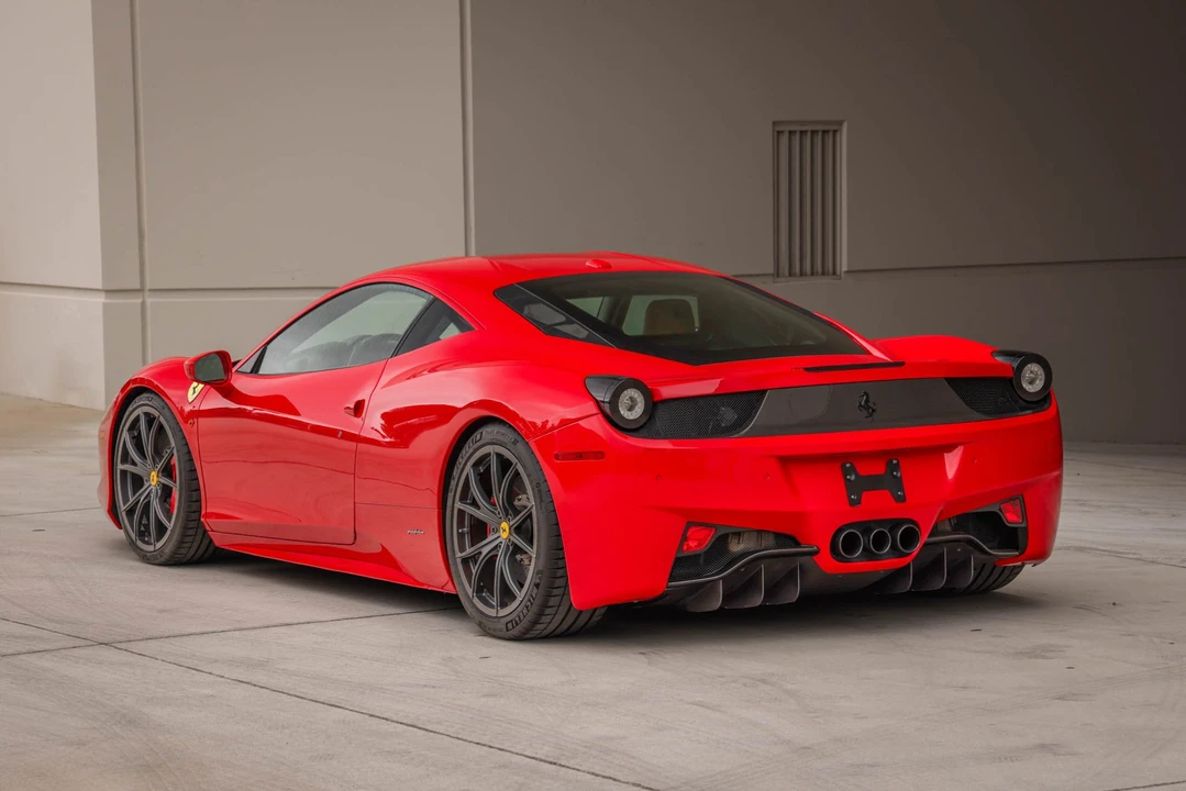 2013 Ferrari 458 Italia - Image 13 of 31