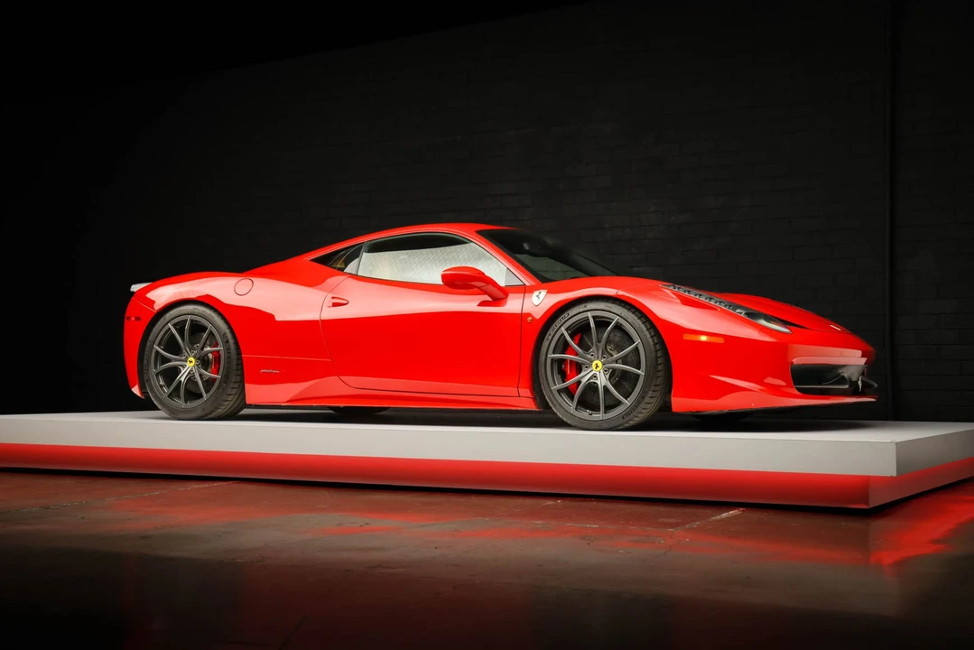 2013 Ferrari 458 Italia - Image 30 of 31