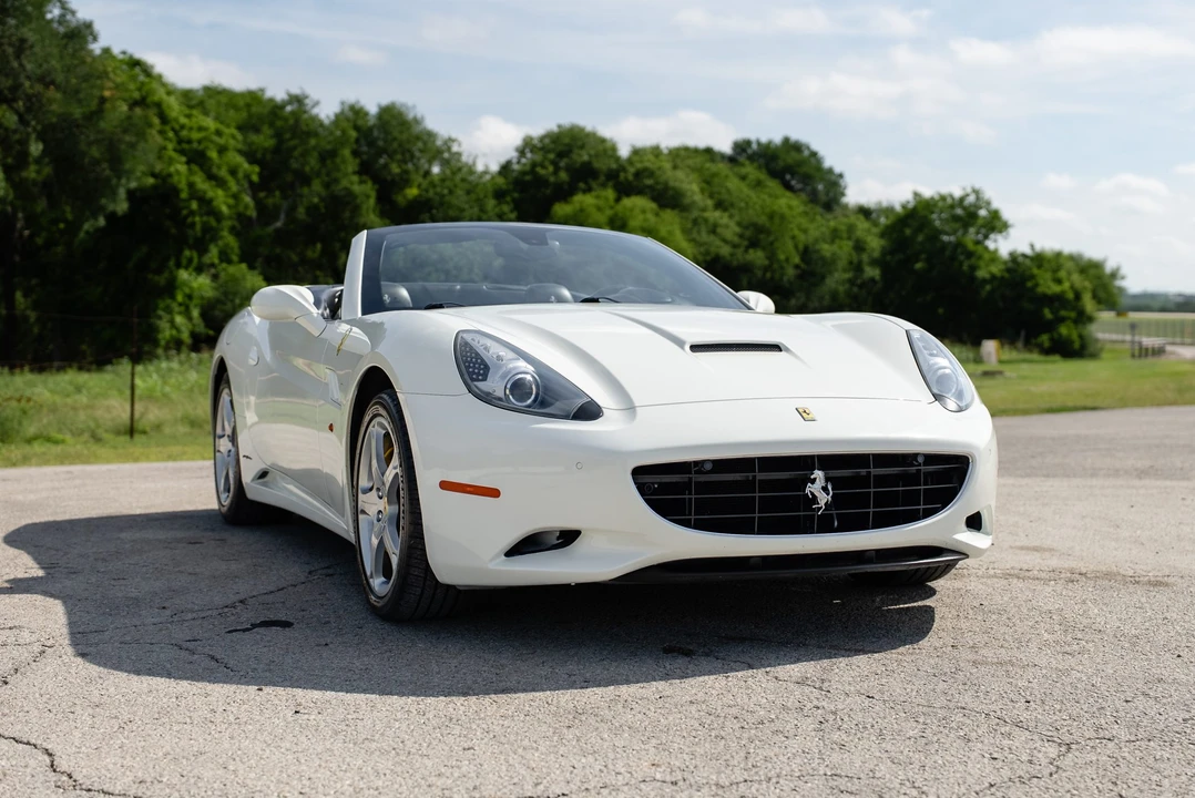 2013 Ferrari California 30 - Image 5 of 31