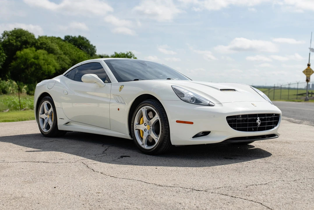 2013 Ferrari California 30 - Image 20 of 31