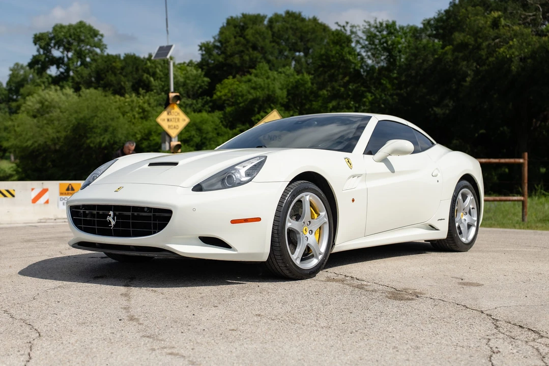 2013 Ferrari California 30 - Image 18 of 31
