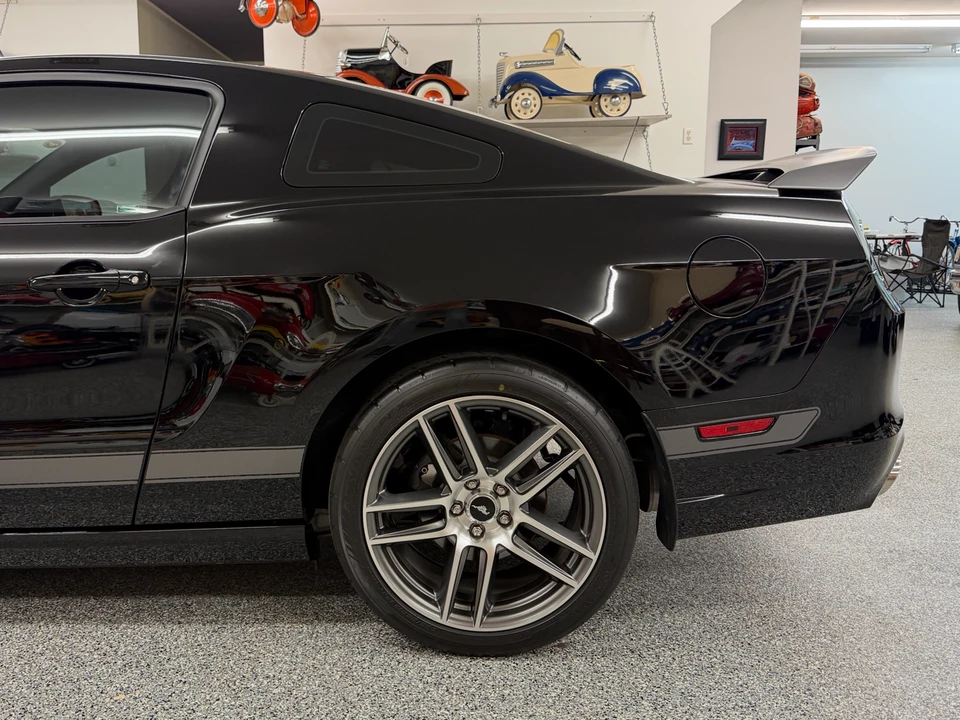 2013 Ford S197 Mustang Boss 302 - Image 29 of 31