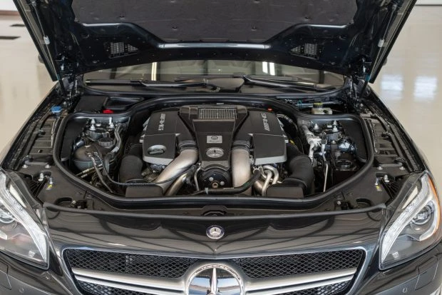 2013 Mercedes-Benz R231 SL 63 & SL 65 AMG - Image 6 of 8