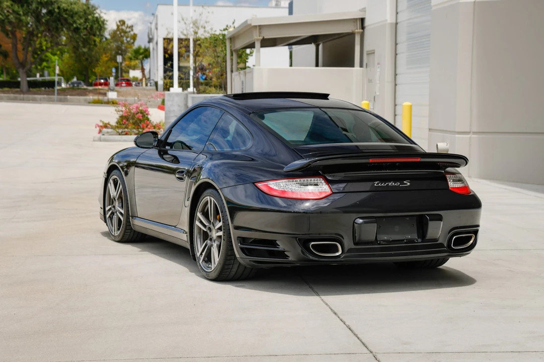 2013 Porsche 997 Turbo S - Image 15 of 31