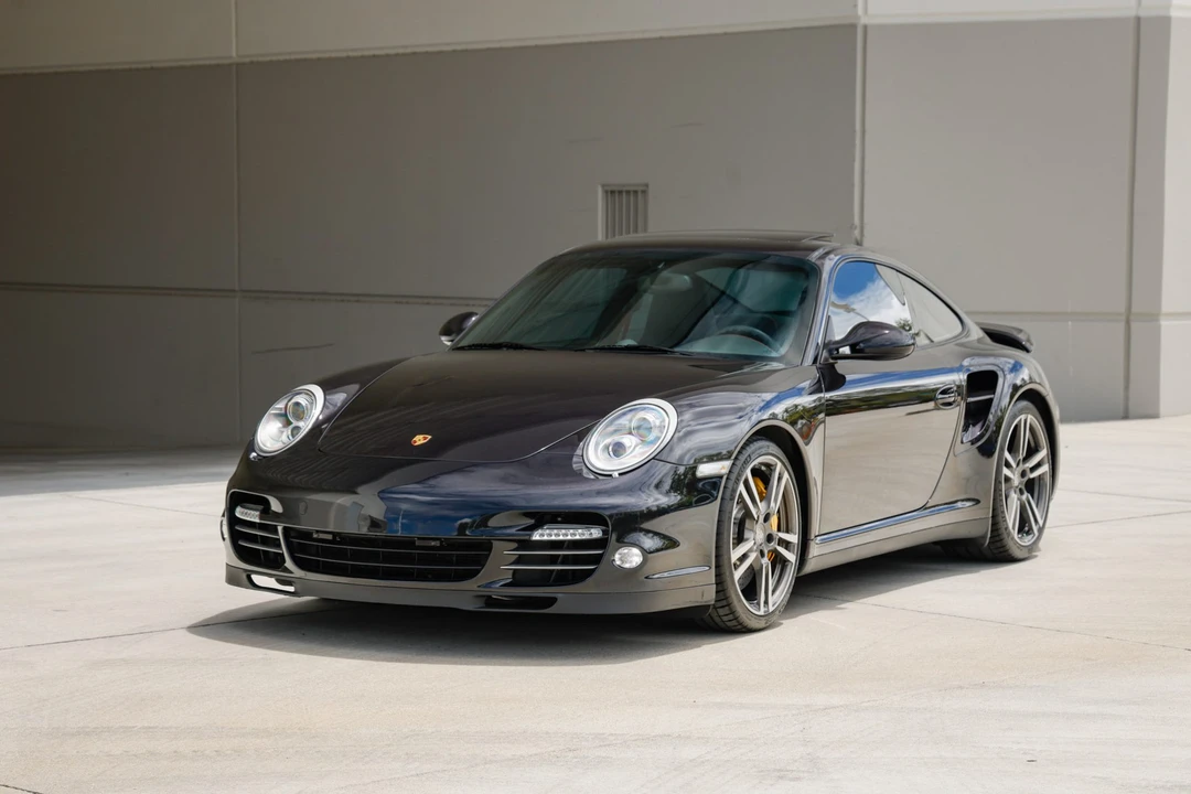 2013 Porsche 997 Turbo S - Image 4 of 31
