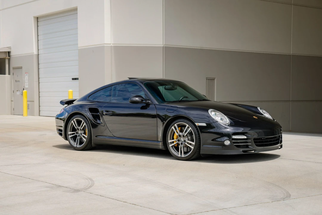 2013 Porsche 997 Turbo S - Image 7 of 31