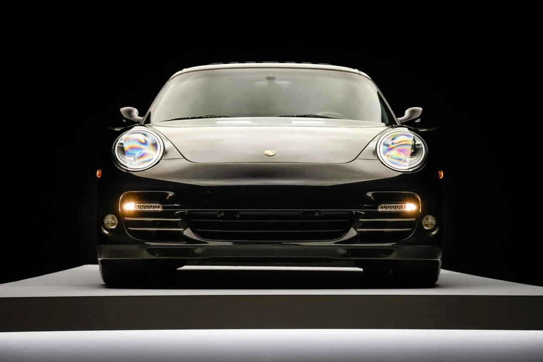 2013 Porsche 997 Turbo S - Image 28 of 31