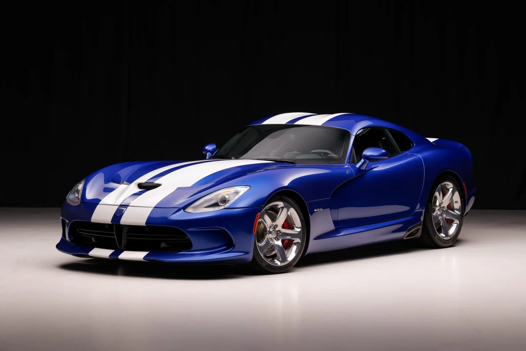 2013 Dodge Viper 5th Gen - Image 2 of 31