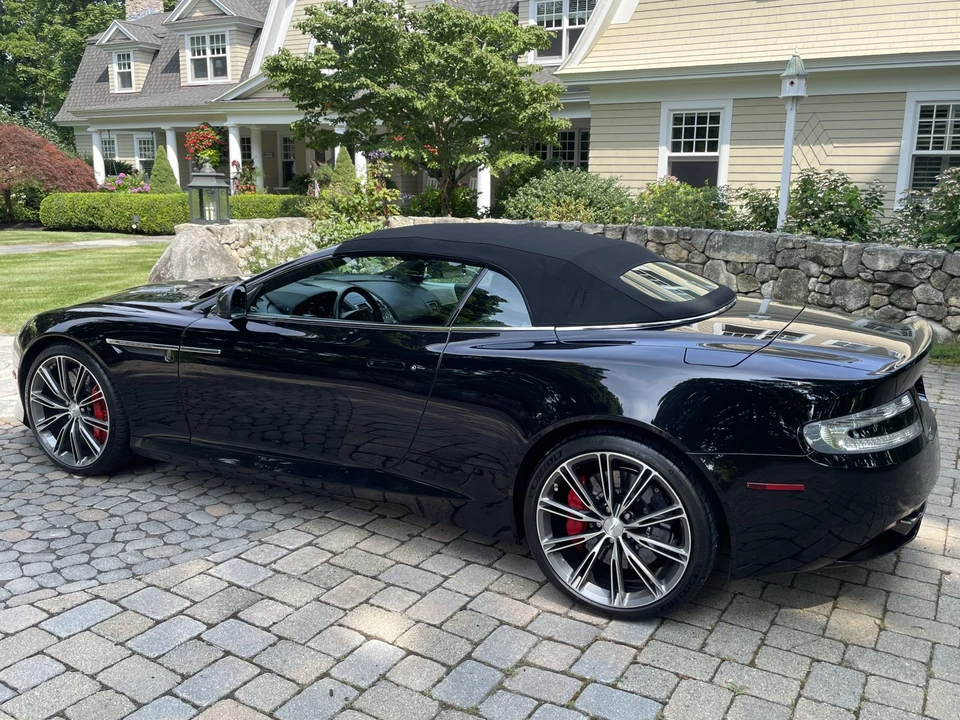 2014 Aston Martin DB9 - Image 15 of 31