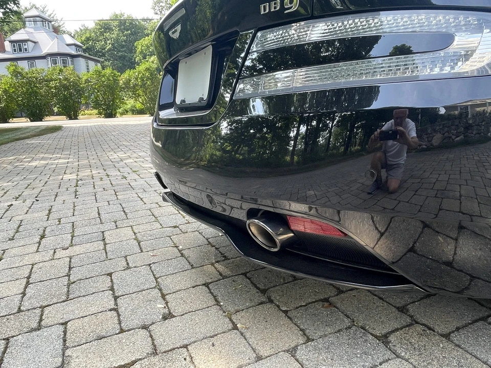 2014 Aston Martin DB9 - Image 29 of 31