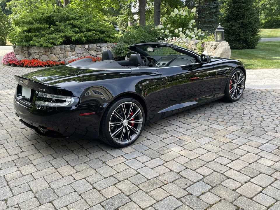 2014 Aston Martin DB9 - Image 9 of 31