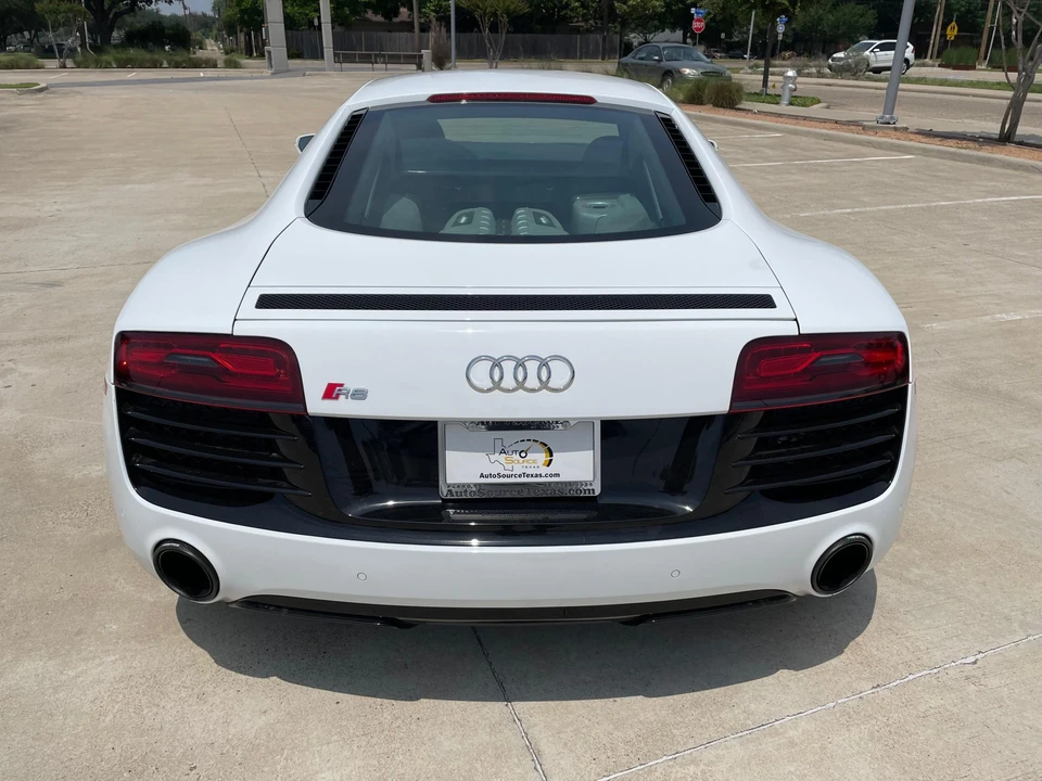 2014 Audi 42 R8 - Image 29 of 31