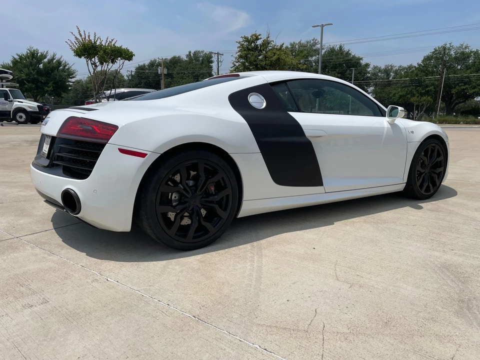 2014 Audi 42 R8 - Image 25 of 31
