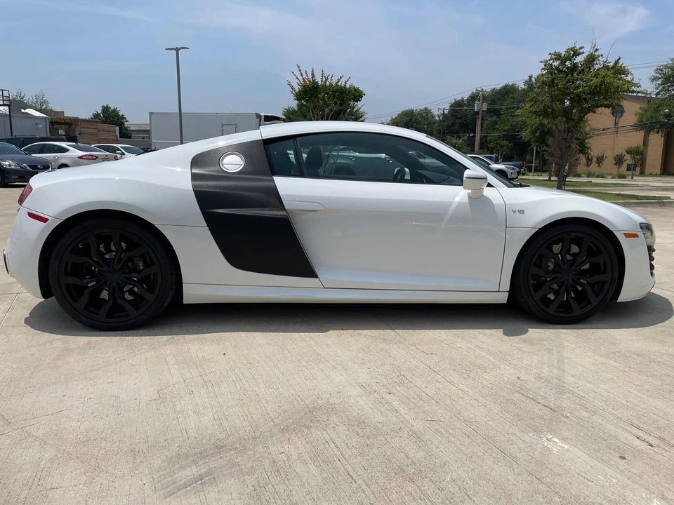 2014 Audi 42 R8 - Image 23 of 31