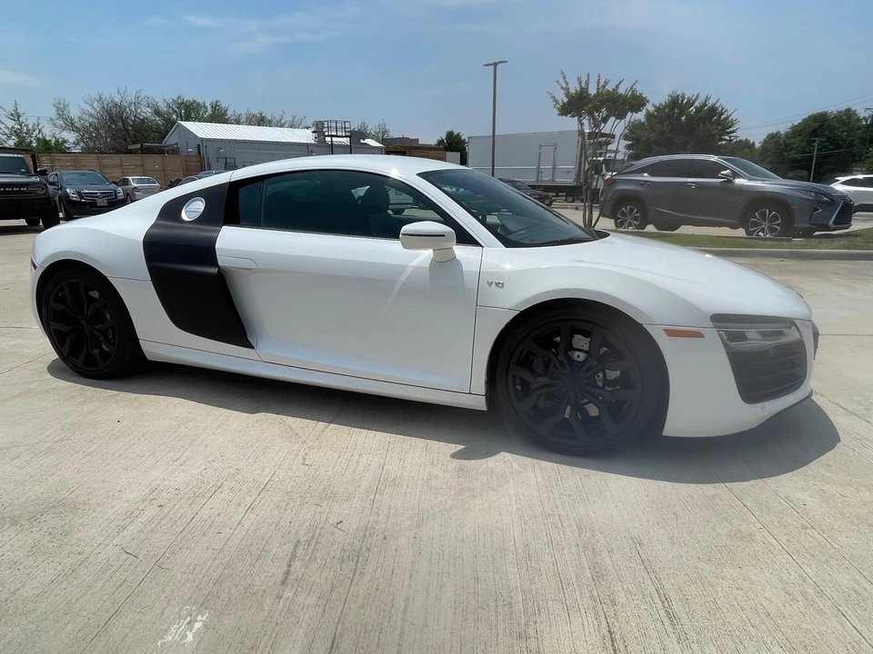 2014 Audi 42 R8 - Image 21 of 31