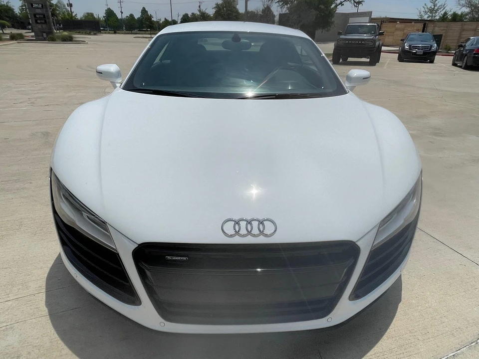 2014 Audi 42 R8 - Image 16 of 31