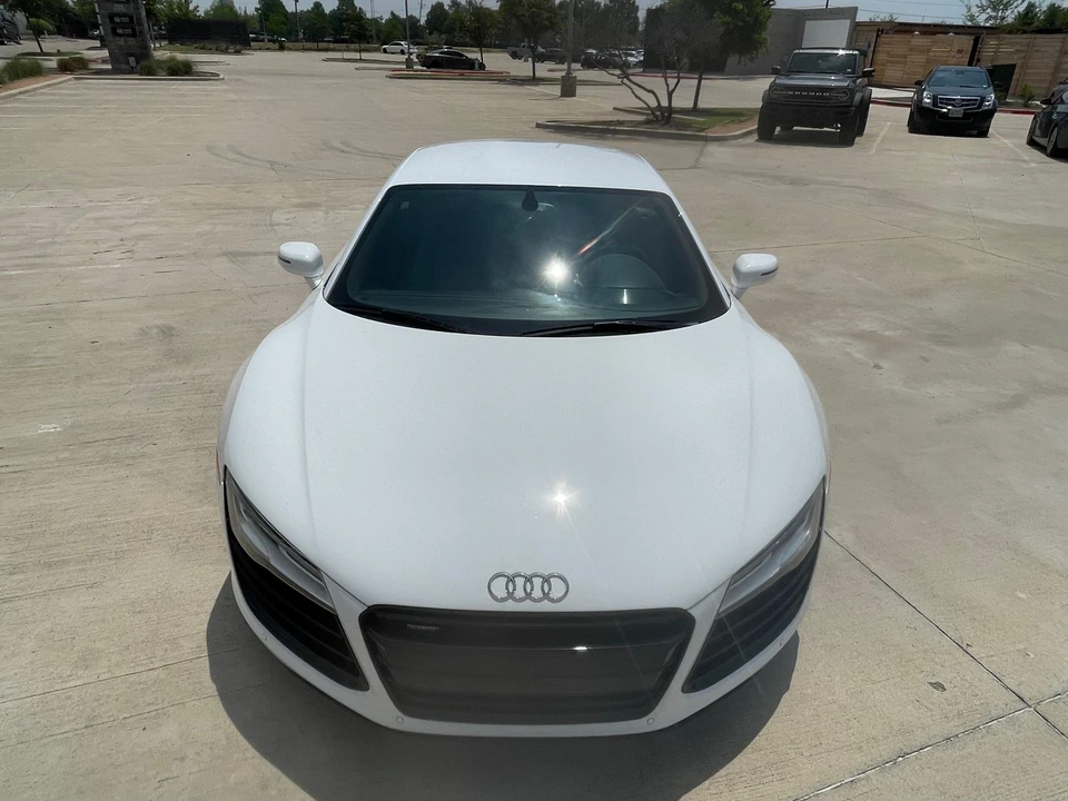 2014 Audi 42 R8 - Image 15 of 31