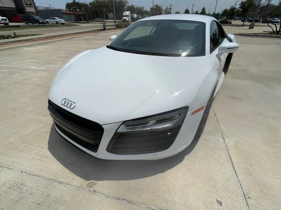 2014 Audi 42 R8 - Image 12 of 31