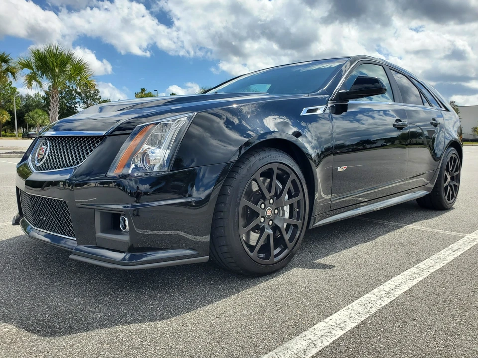 2014 Cadillac CTS-V 2nd Gen - Image 3 of 31