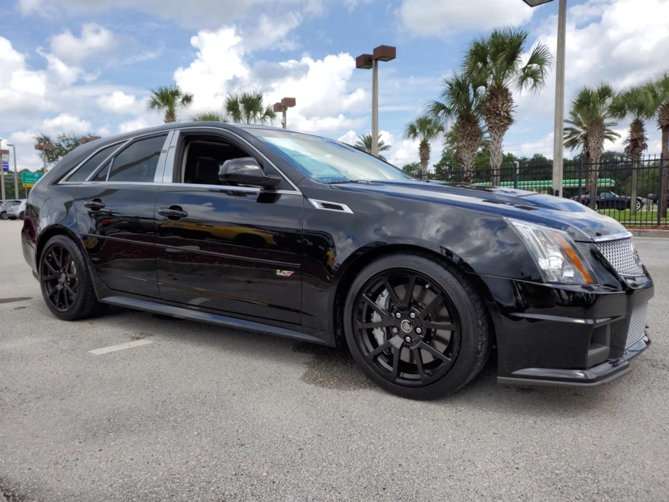 2014 Cadillac CTS-V 2nd Gen - Image 12 of 31
