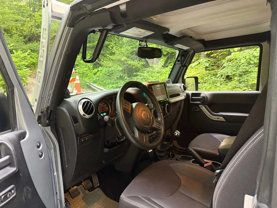 2014 Jeep JK Wrangler - Image 22 of 31