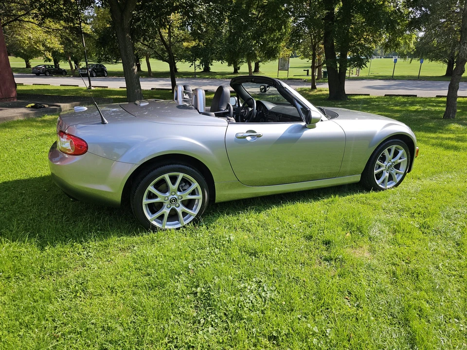 2014 Mazda NC MX-5 Miata - Image 11 of 31