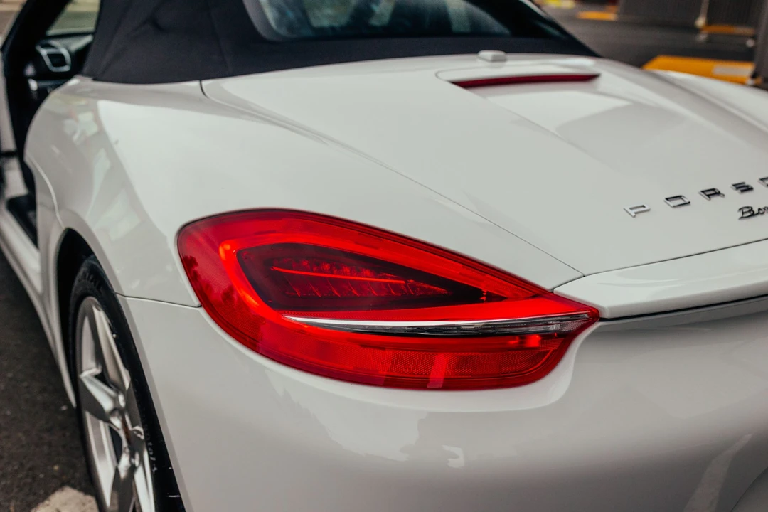 2014 Porsche 981 Boxster - Image 25 of 31