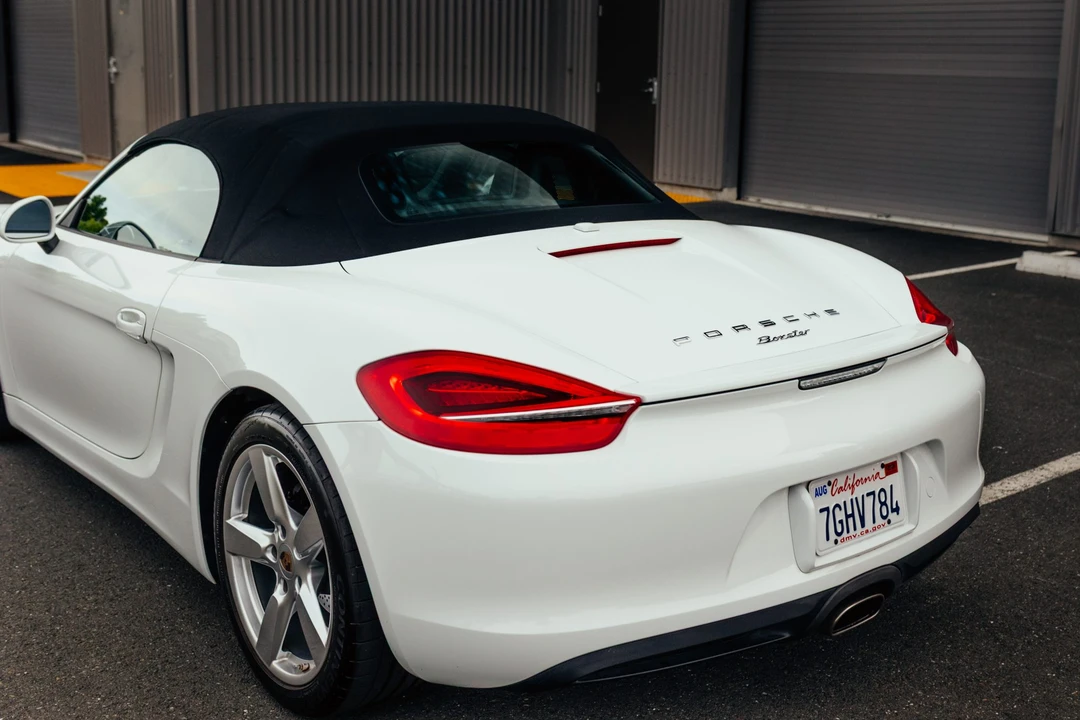 2014 Porsche 981 Boxster - Image 24 of 31