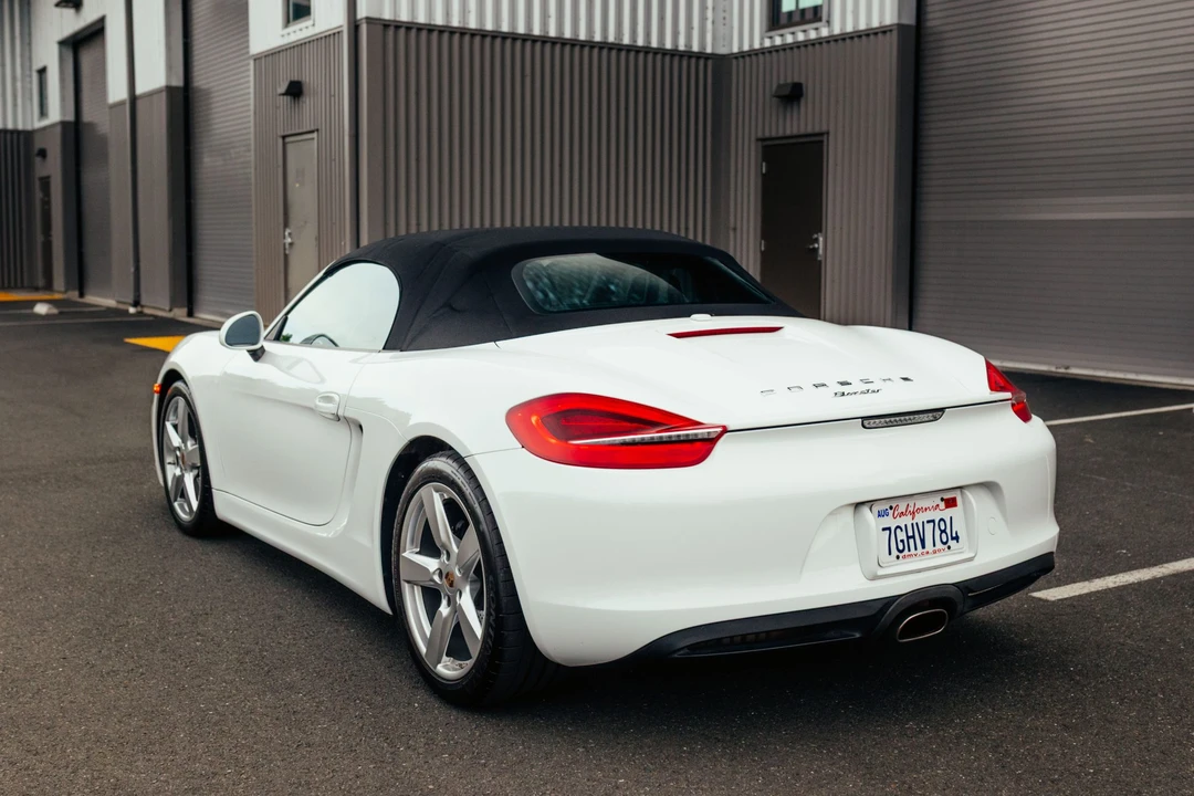 2014 Porsche 981 Boxster - Image 13 of 31