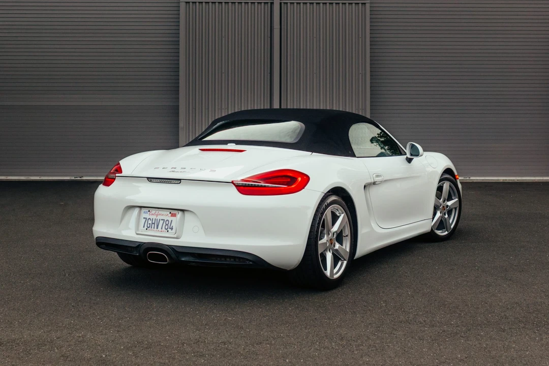 2014 Porsche 981 Boxster - Image 10 of 31