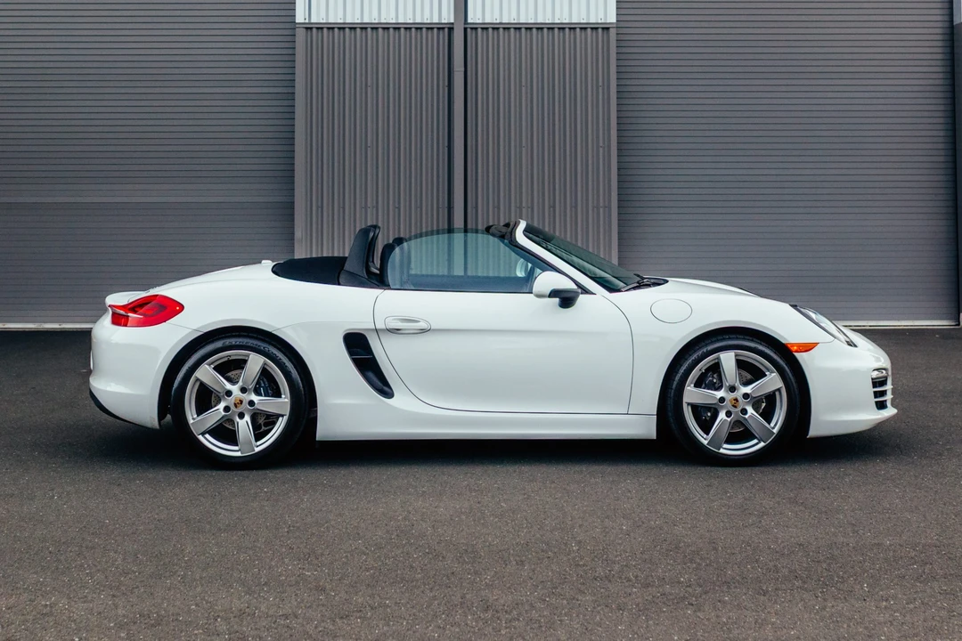 2014 Porsche 981 Boxster - Image 4 of 31