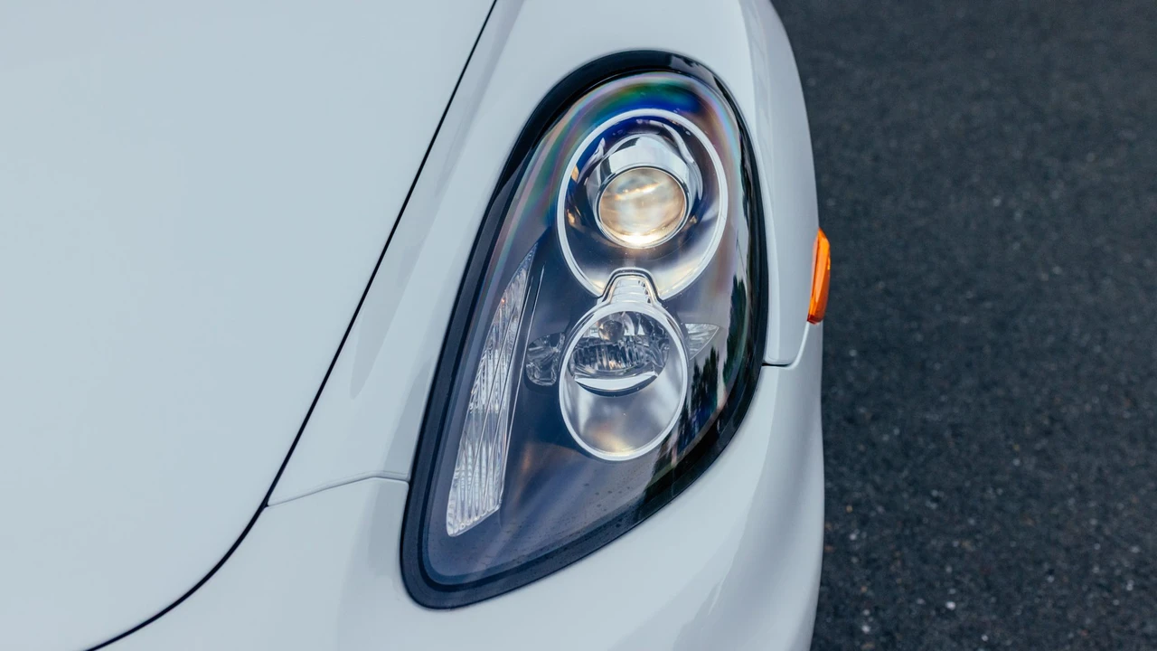 2014 Porsche 981 Boxster - Image 23 of 31