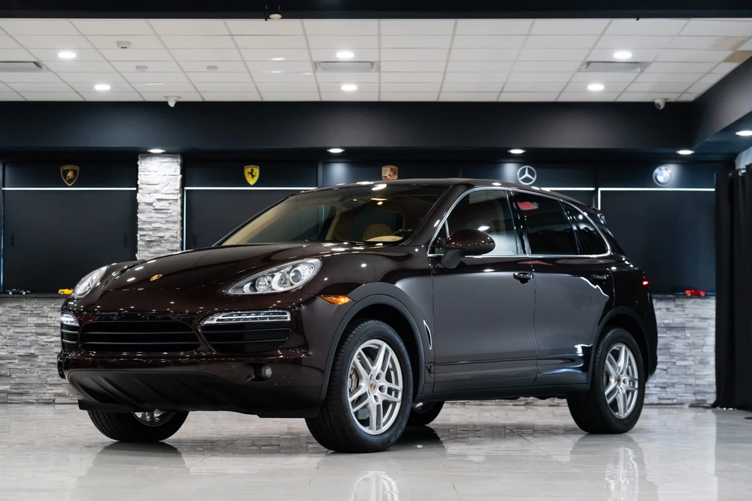 2014 Porsche 958 Cayenne S - Image 30 of 31