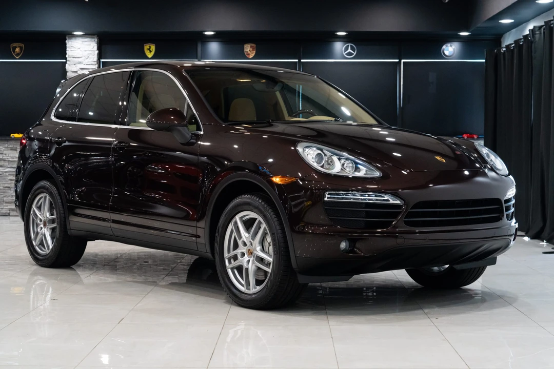 2014 Porsche 958 Cayenne S - Image 7 of 31