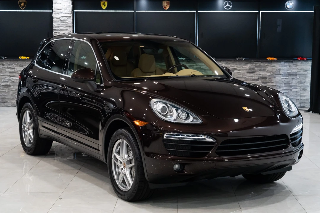 2014 Porsche 958 Cayenne S - Image 12 of 31