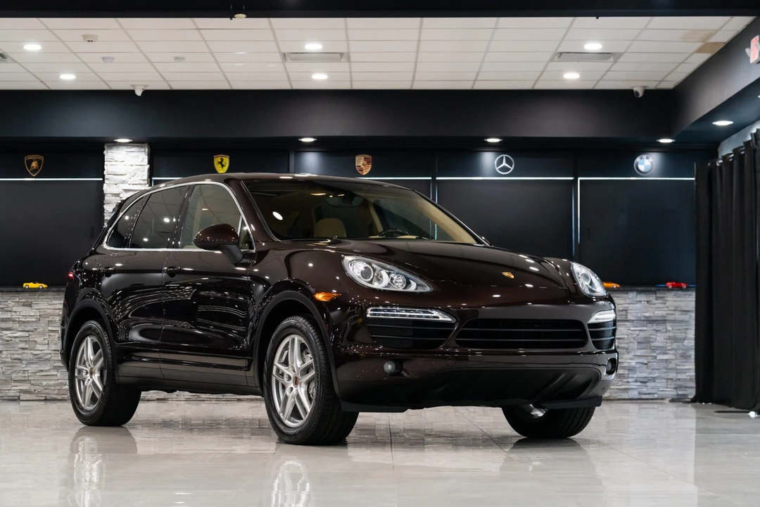 2014 Porsche 958 Cayenne S - Image 5 of 31
